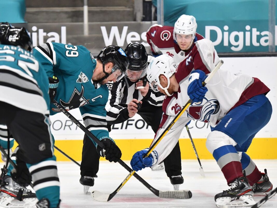 Pavel Francouz gets 2nd shutout in Avalanche's 2-0 win over Ducks